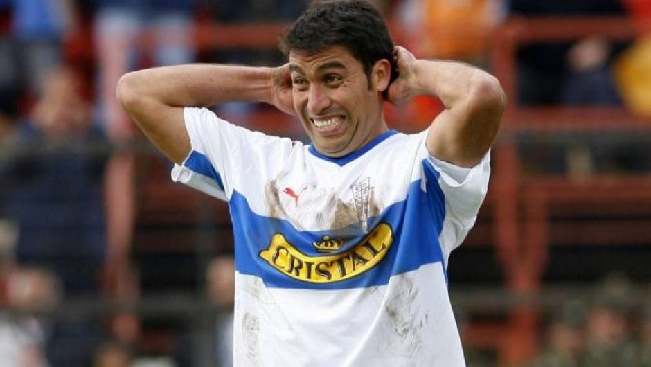 Luis Núñez jugando por Universidad Católica (Foto: Photosport). 